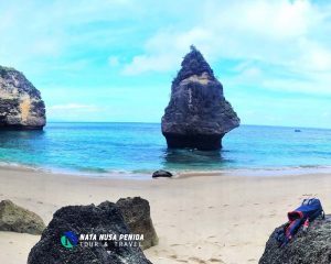 Pantai Suwehan Nusa Penida Tour