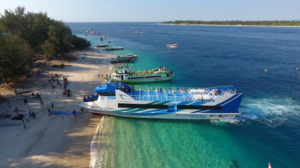 fast-boat-bali-to-gili-min_pz6bty